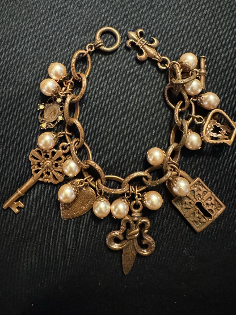 Robert Rose Antiqued Copper Tone Charm Bracelet Keys Locks Pearls Fleur de Lis